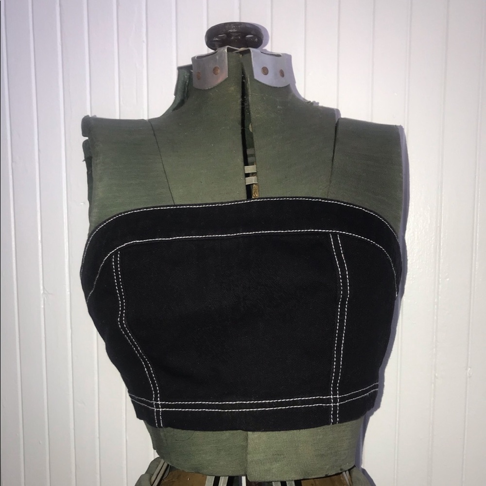 Pull ring denim tube top